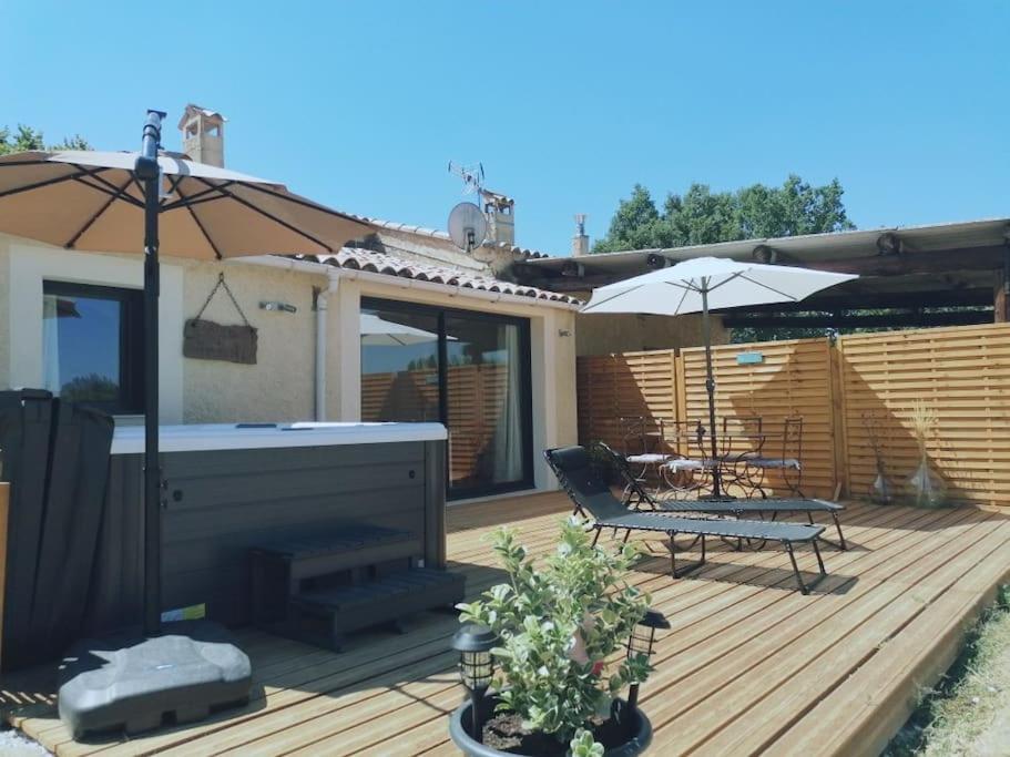 Gite De Charme Spa Privatif L'Oustau Di Tonin Malaucene Exterior photo